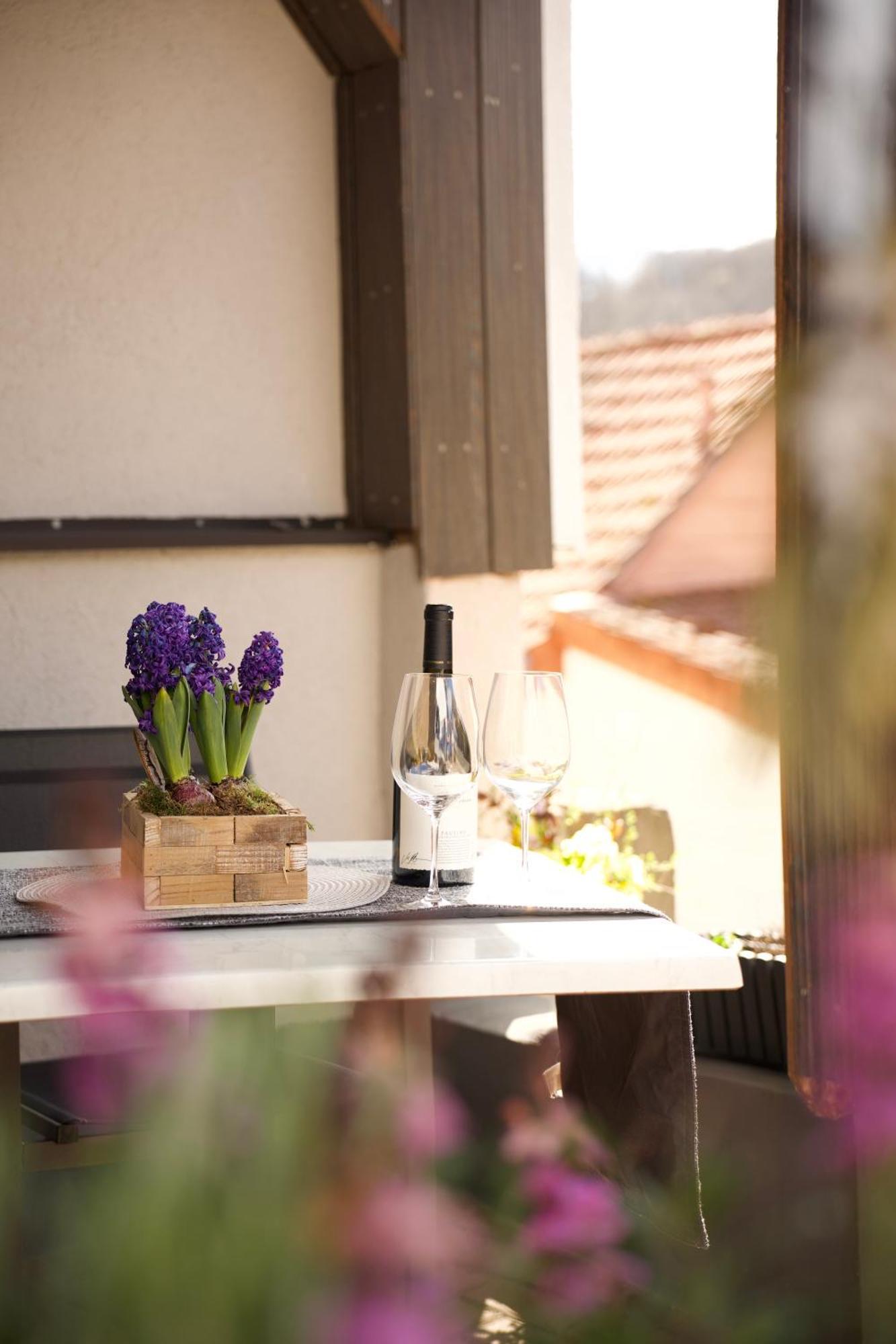 Charmantes Luxus Maisonette- Apartement บัดแฮร์สเฟลด์ ภายนอก รูปภาพ